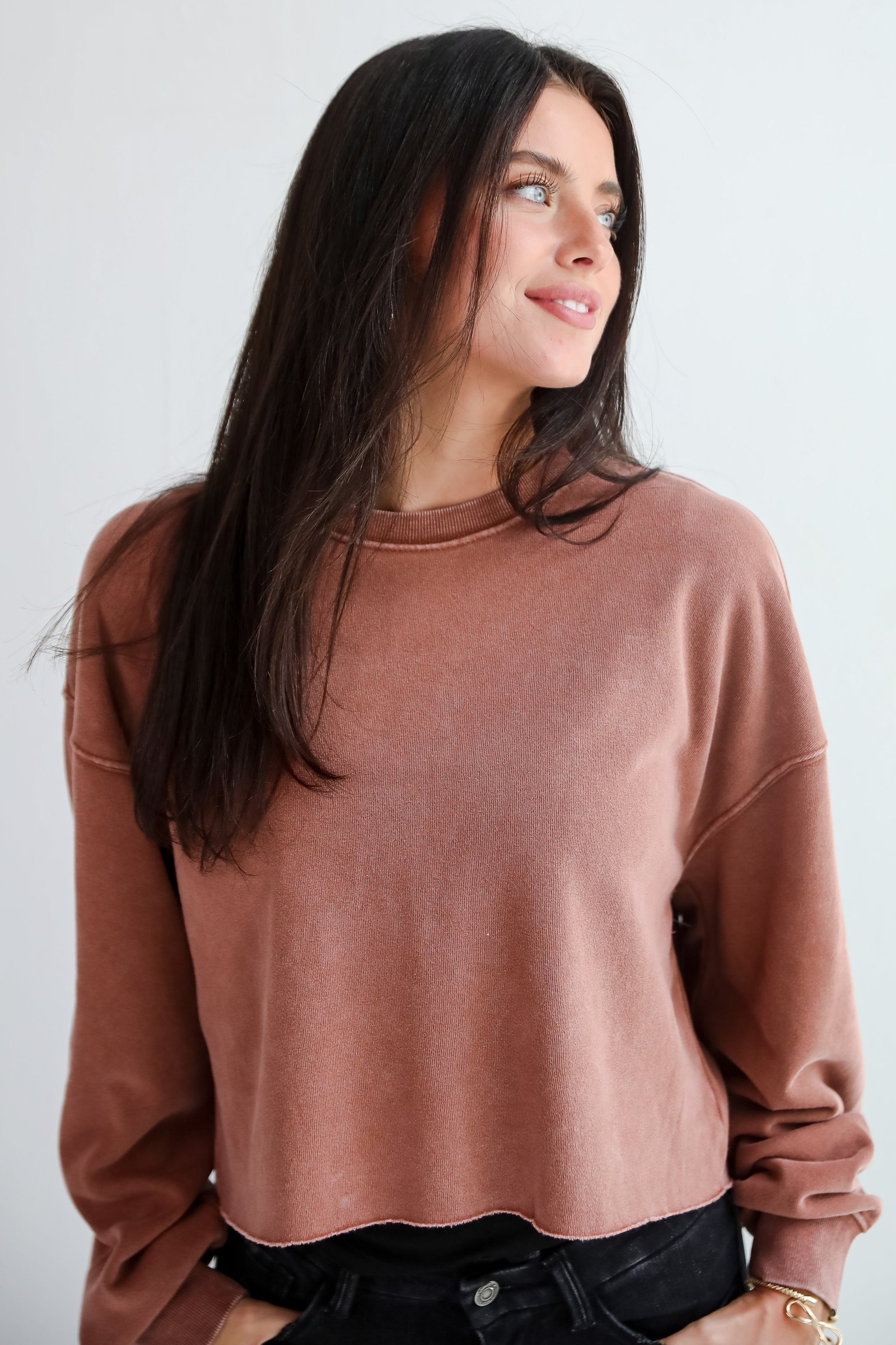 Chill Out Cropped Pullover - DU DEAL JR14